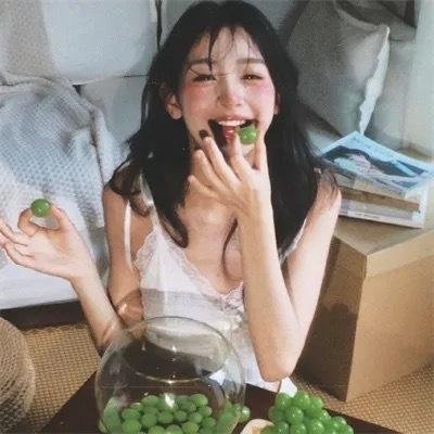 黑白姊妹